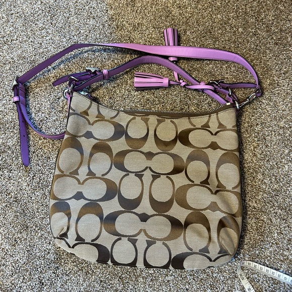 Coach Lavender Bag ( rare hard to find) - Picture 14 of 16